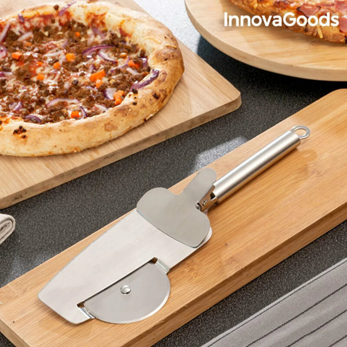 InnovaGoods Küche | Gourmet > Küchenaccessoires und Küchenutensilien > Reiben, Fräsen und Schäler Pizzaschneider 4-in-1 Nice Slice InnovaGoods